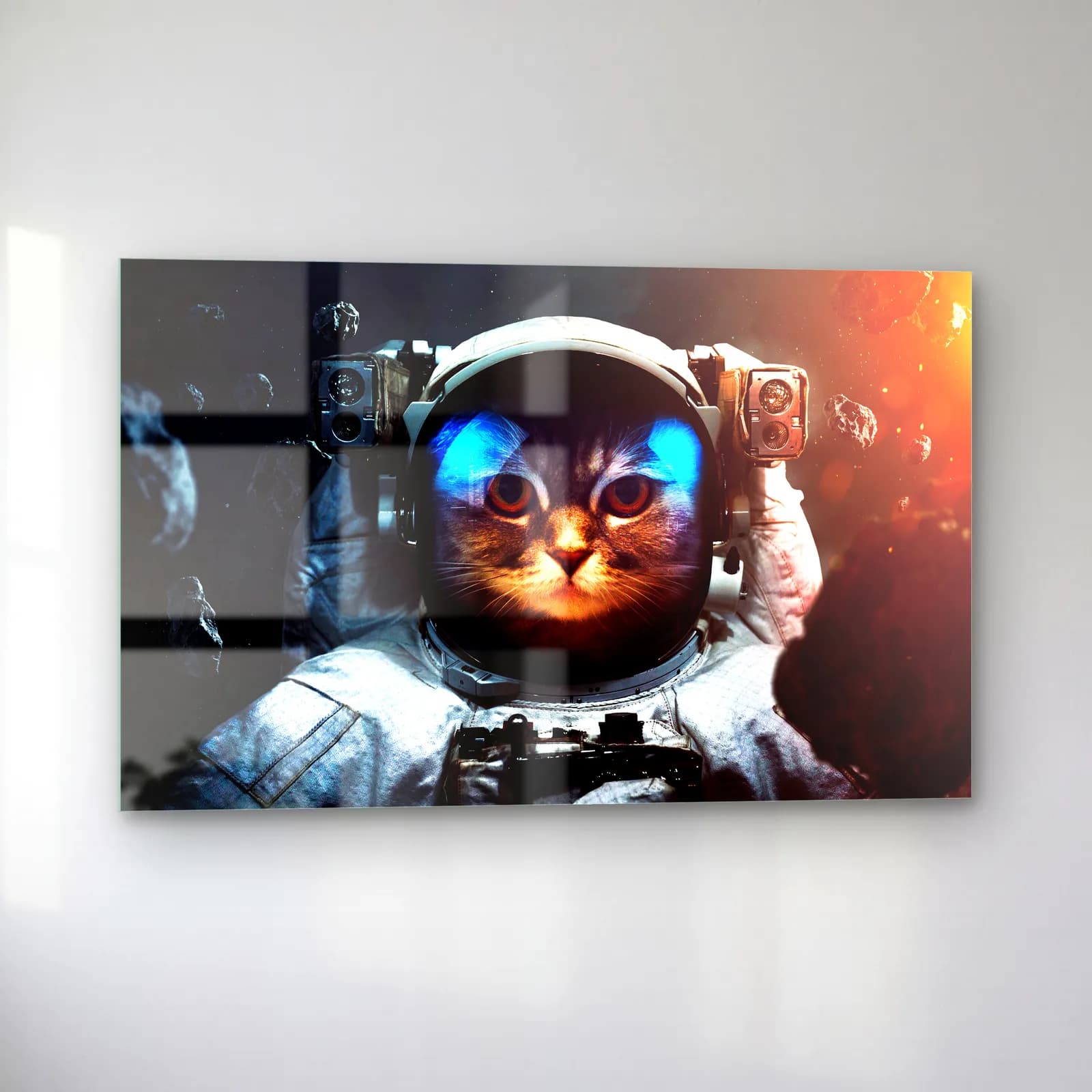 Astronot Kedi cam tablo — sol açıdan görünüm