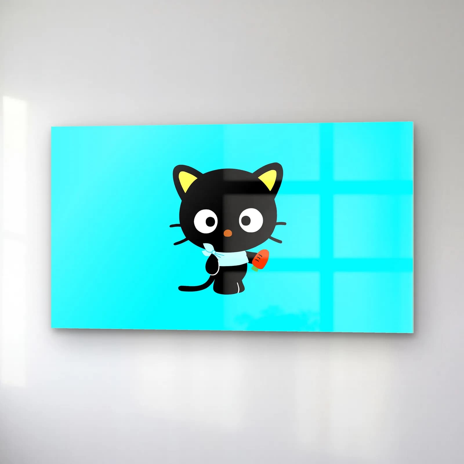 Sevimli Chococat cam tablo — sağ açıdan görünüm