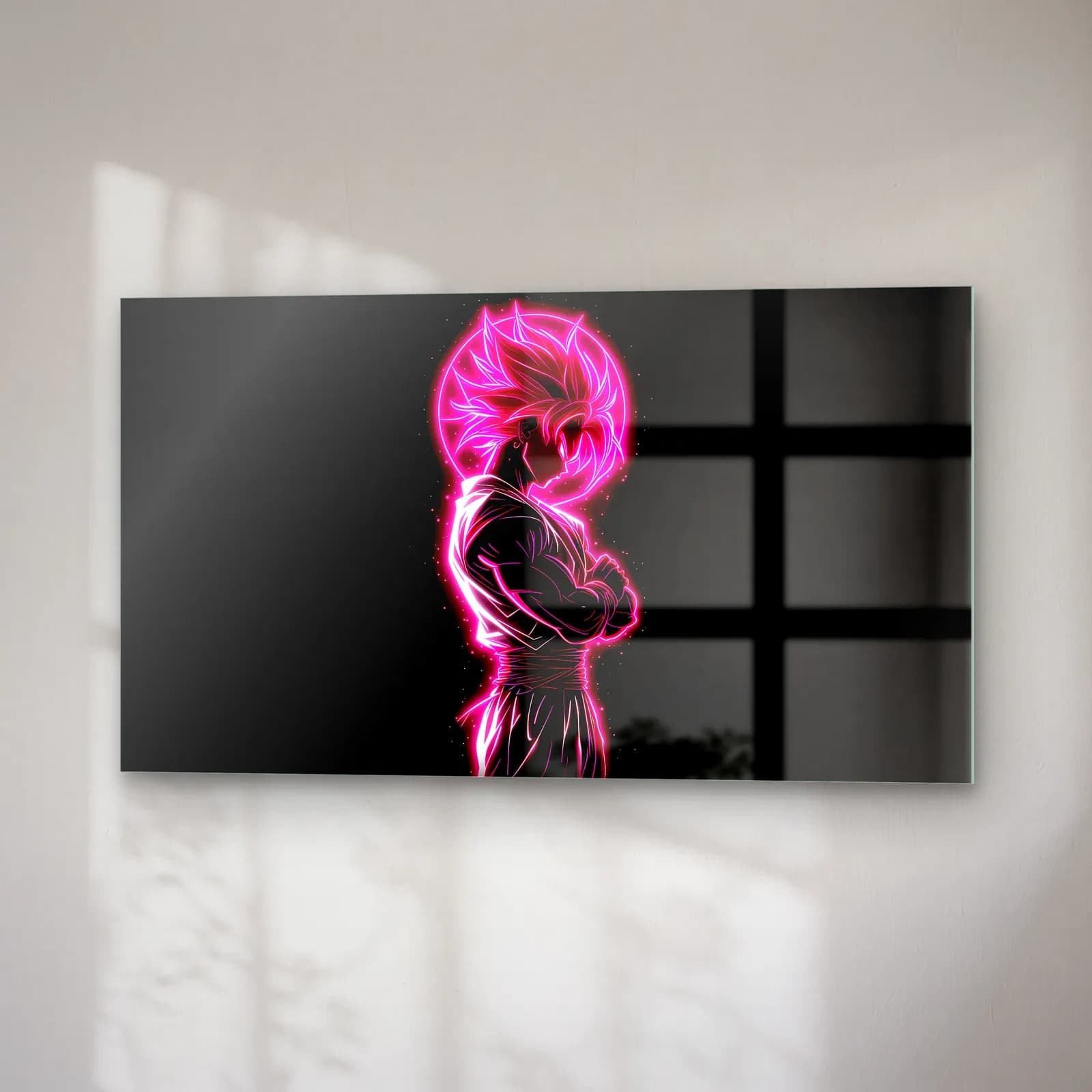 Neon Pembe Goku cam tablo — sağ açıdan görünüm