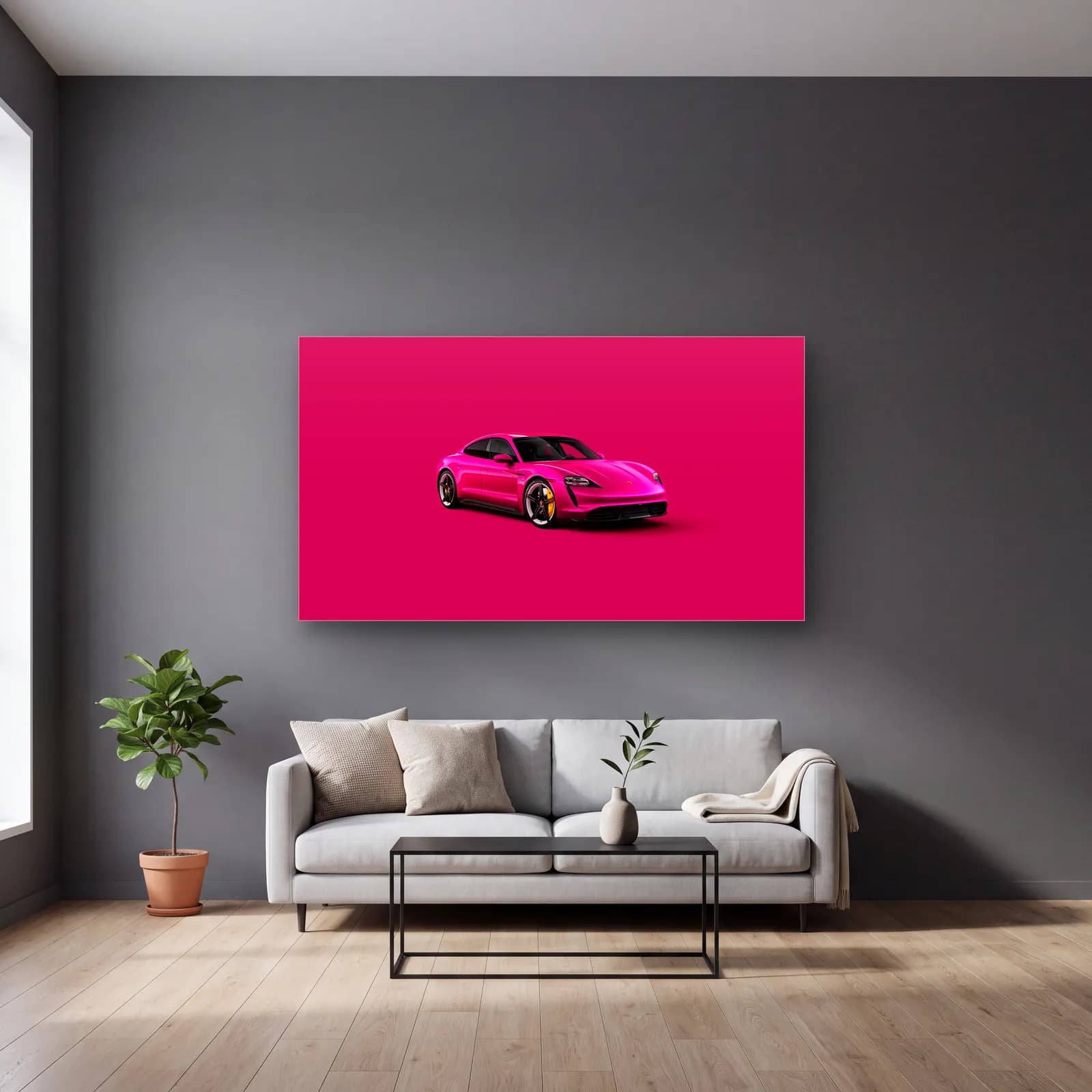 Pembe Porsche Taycan cam tablo — gri duvarlı salonda