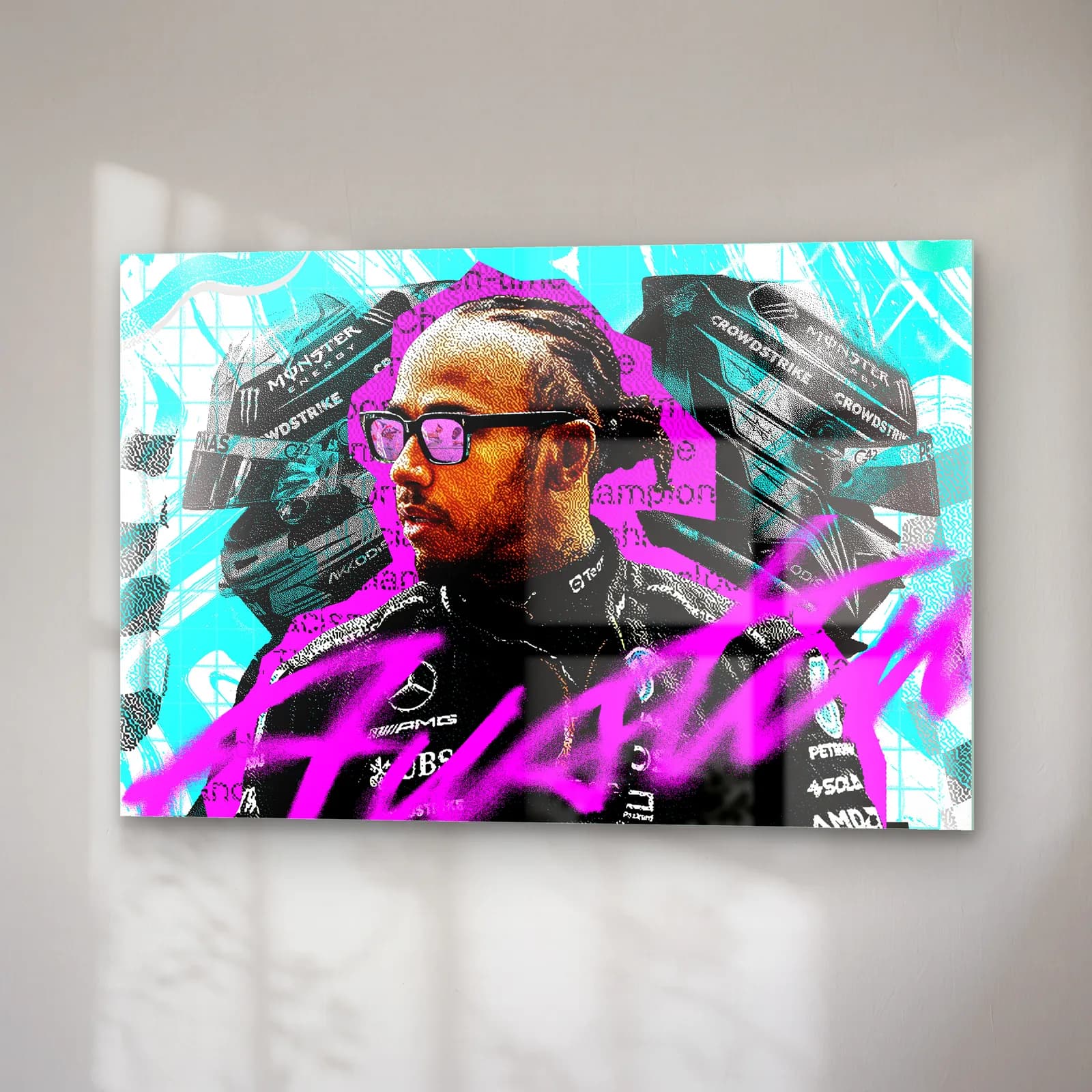 Lewis Hamilton Austin Grafiti cam tablo — sağ açıdan görünüm