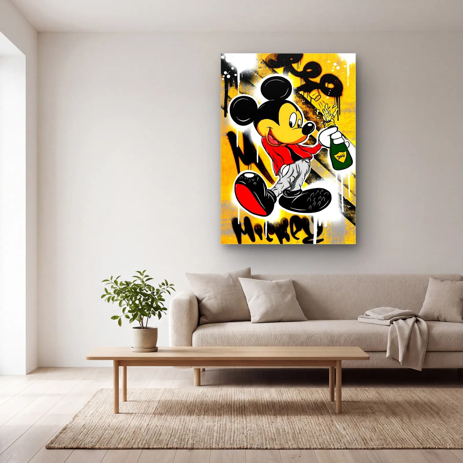 Mickey Mouse Sprey Boya Grafiti cam tablo — açık renk salonda