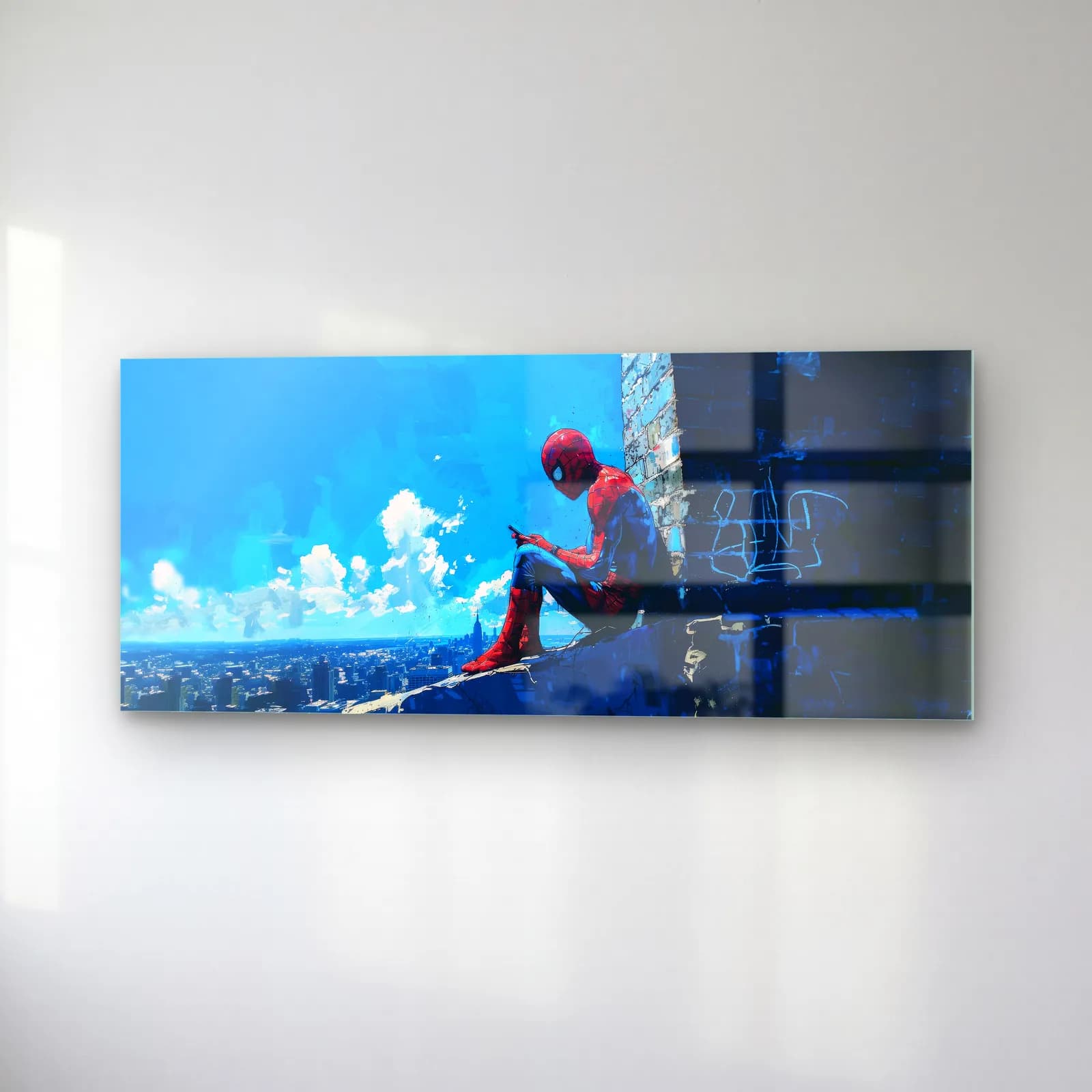 Çatıda Dinlenen Spider-Man cam tablo — sağ açıdan görünüm