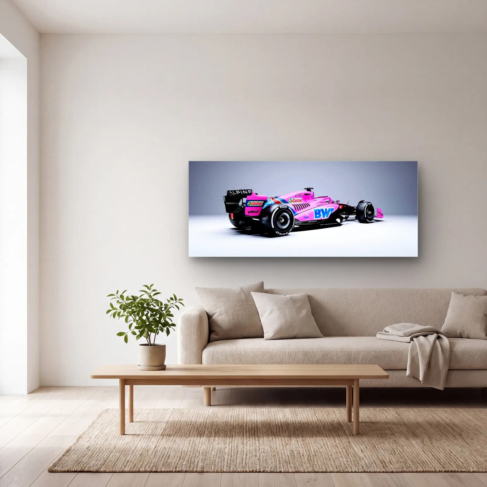 Stüdyoda Pembe Alpine F1 cam tablo — açık renk salonda