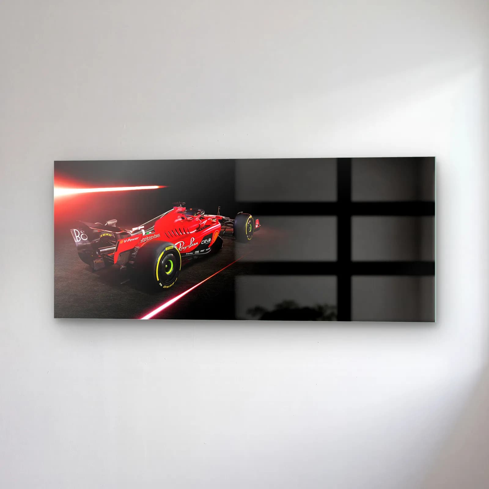 Kırmızı Işık Hüzmesinde Ferrari cam tablo — sağ açıdan görünüm