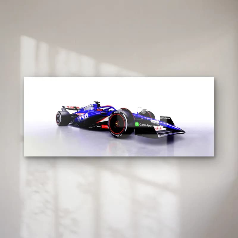RB F1 Açılı Stüdyo Sağ cam tablo — Beyaz stüdyoda sağa dönük açılı mavi RB F1 aracı