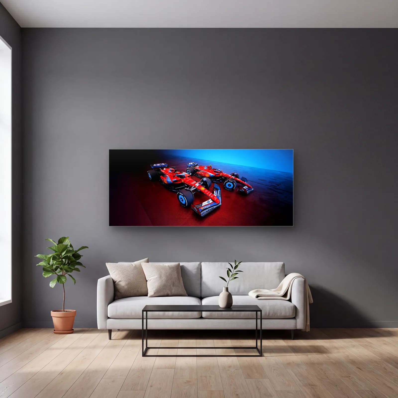 Üstten Açılı Ferrari F1 cam tablo — gri duvarlı salonda