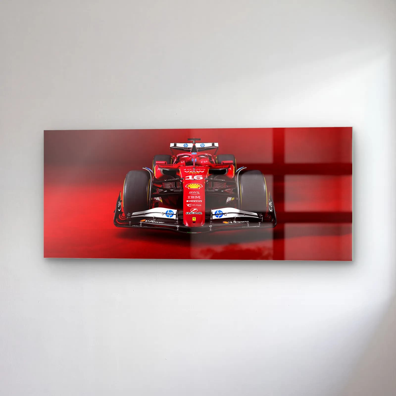Ferrari F1 16 Numara Önden cam tablo — sağ açıdan görünüm