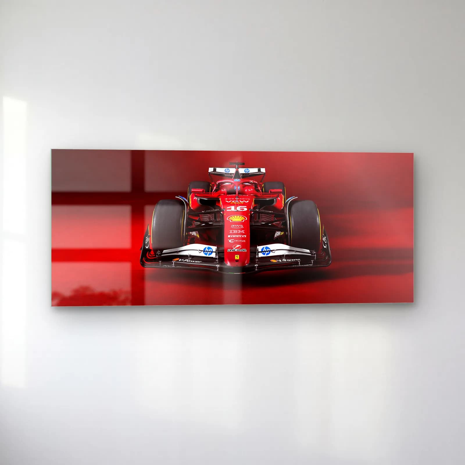 Ferrari F1 16 Numara Önden cam tablo — sol açıdan görünüm