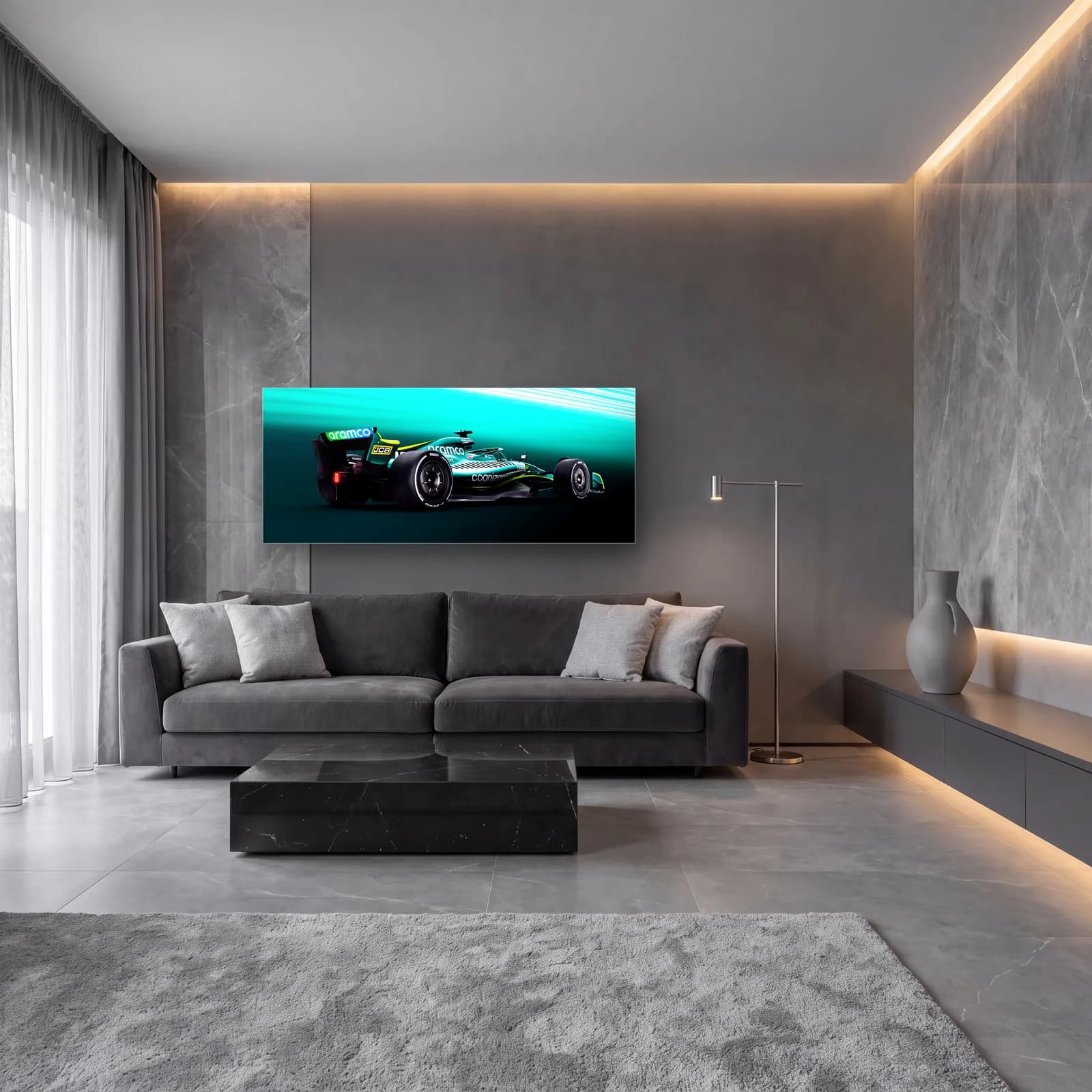 Aston Martin F1 Turkuaz Işık cam tablo — lüks salon duvarında
