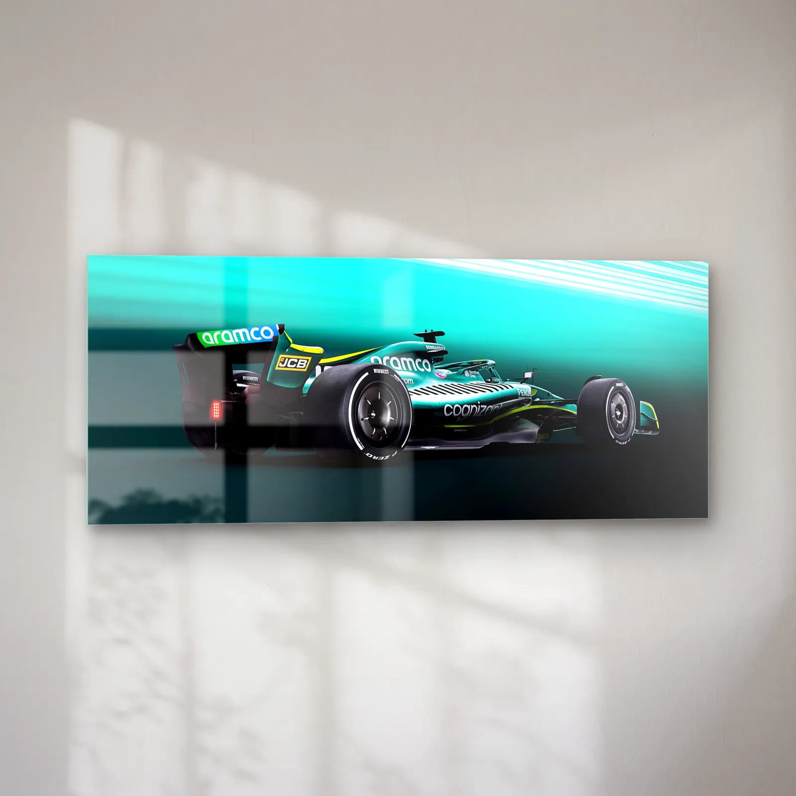 Aston Martin F1 Turkuaz Işık cam tablo — sol açıdan görünüm