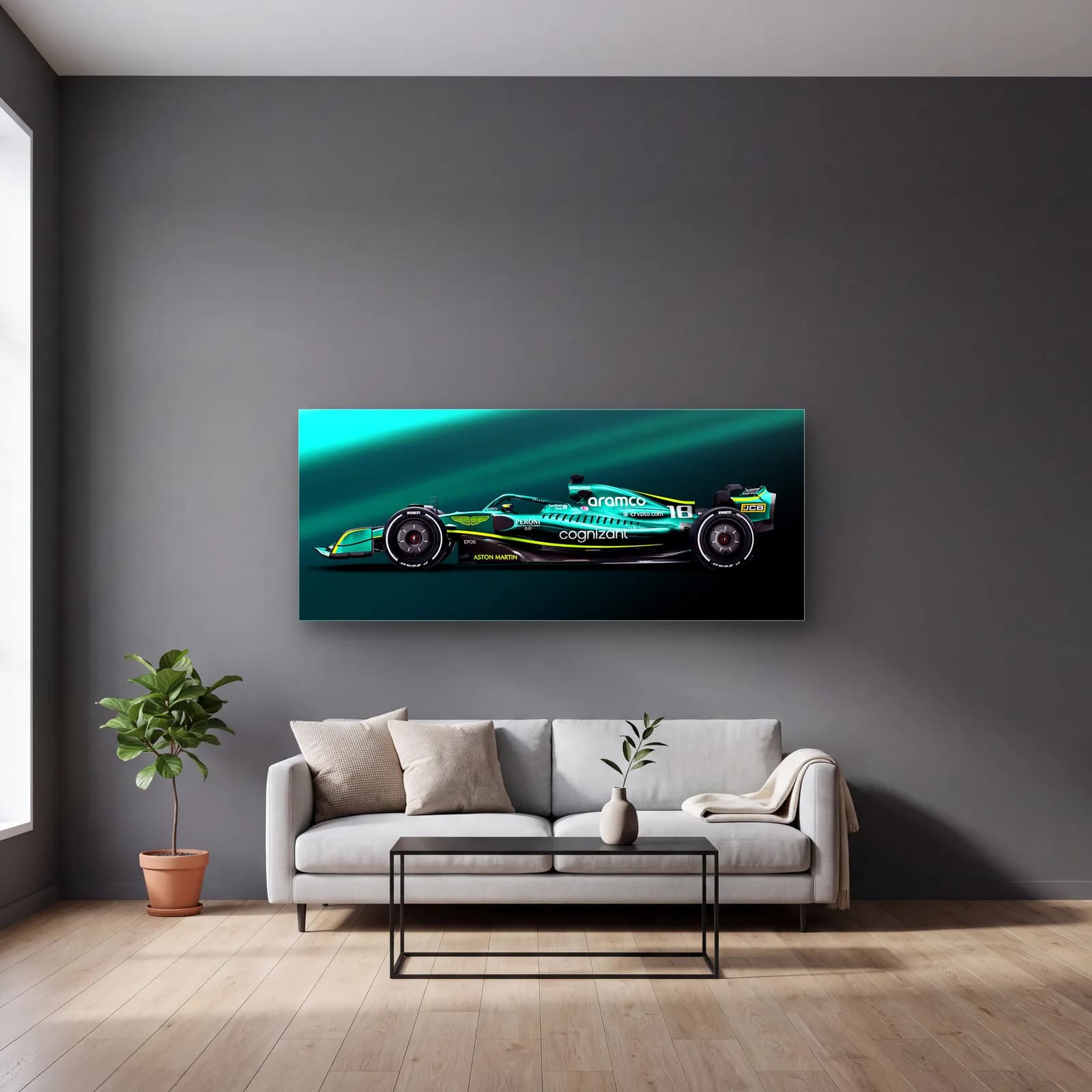 Aston Martin F1 Yan Profil cam tablo — gri duvarlı salonda