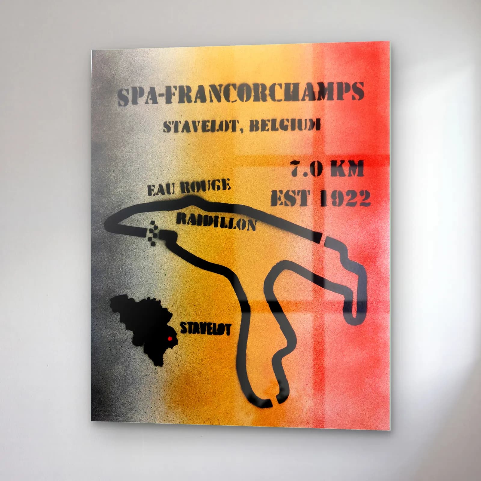 Grafiti Spa Francorchamps Pisti cam tablo — sağ açıdan görünüm