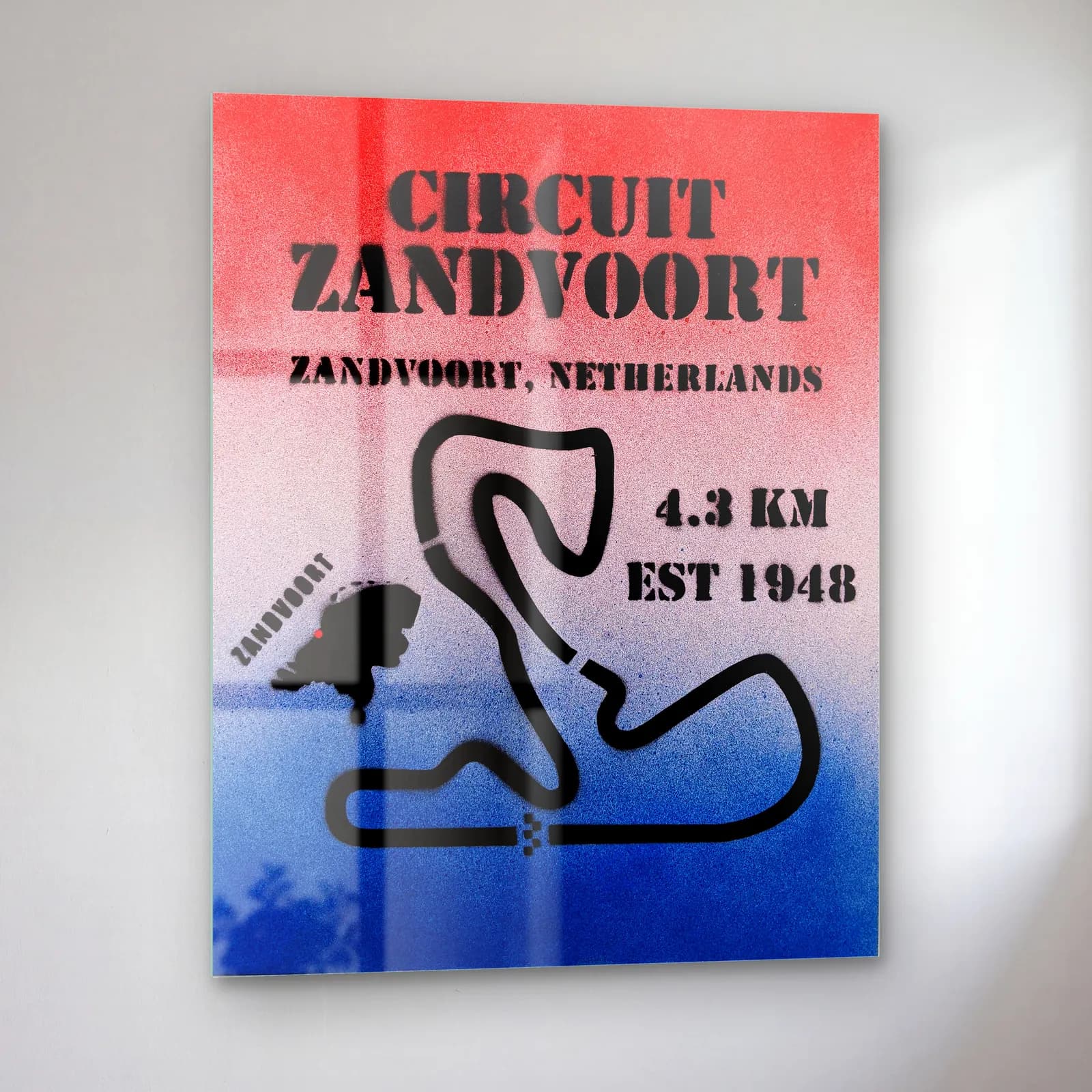 Grafiti Circuit Zandvoort cam tablo — sol açıdan görünüm