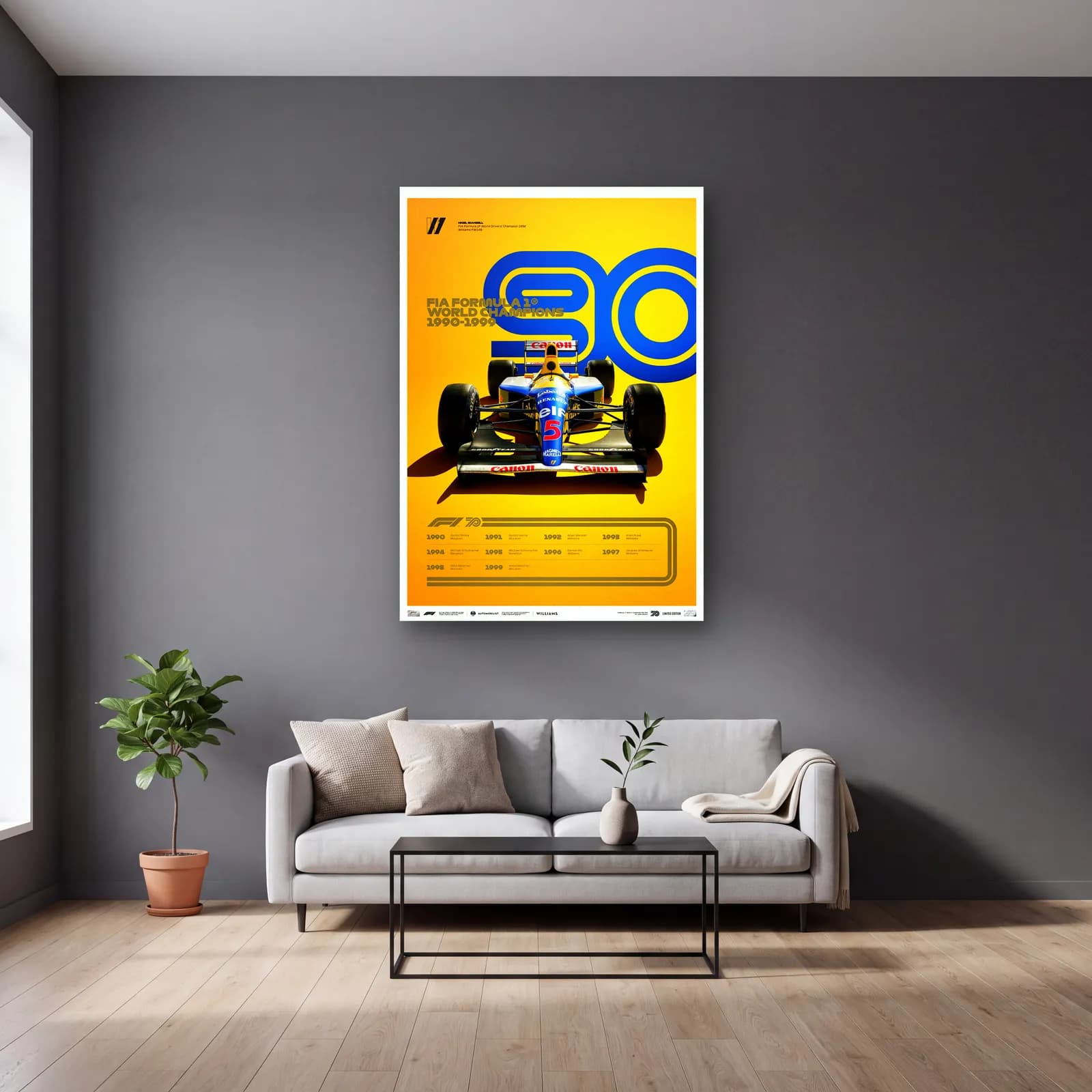 F1 Şampiyonları 1990lar Posteri cam tablo — gri duvarlı salonda