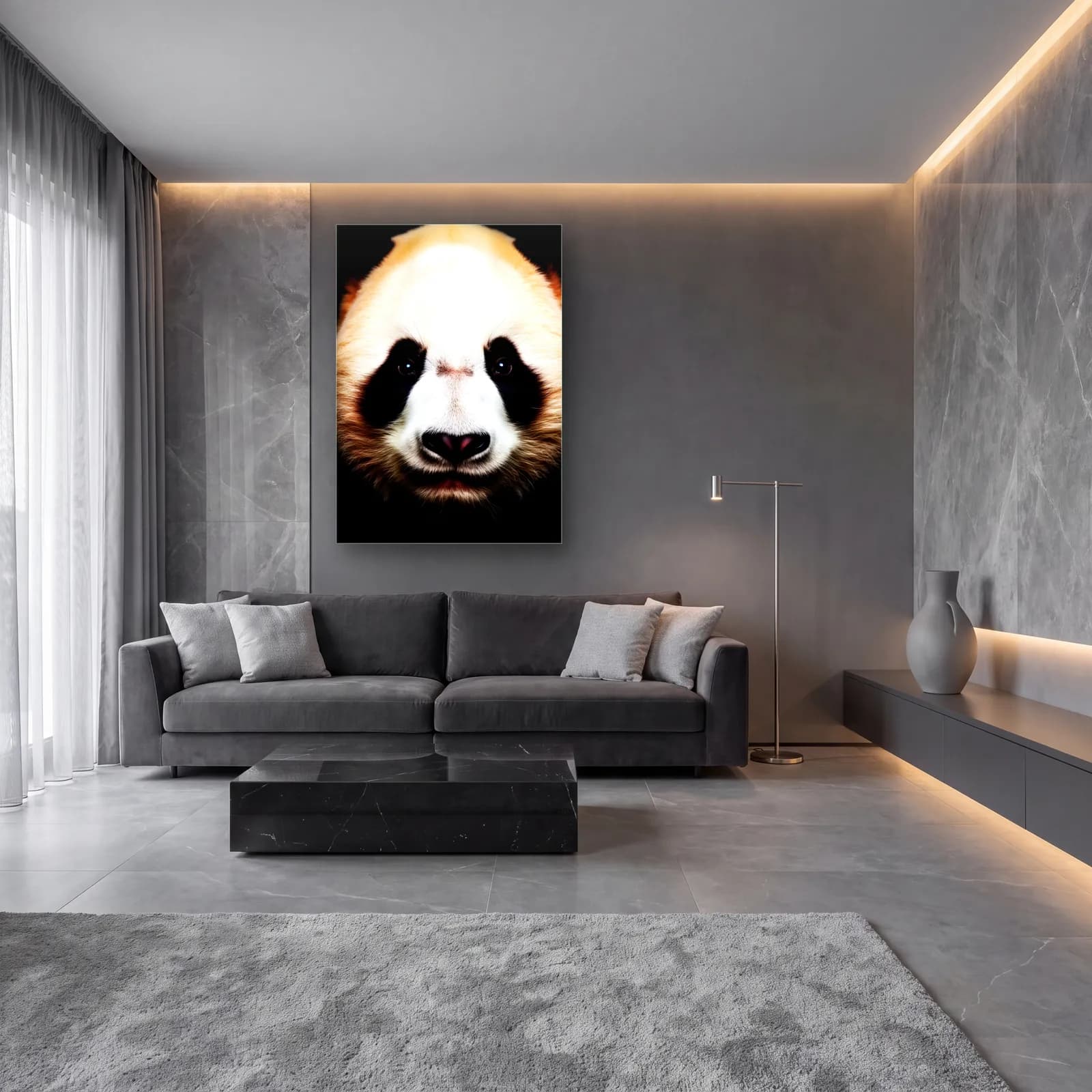 Yakın Plan Panda cam tablo — lüks salon duvarında