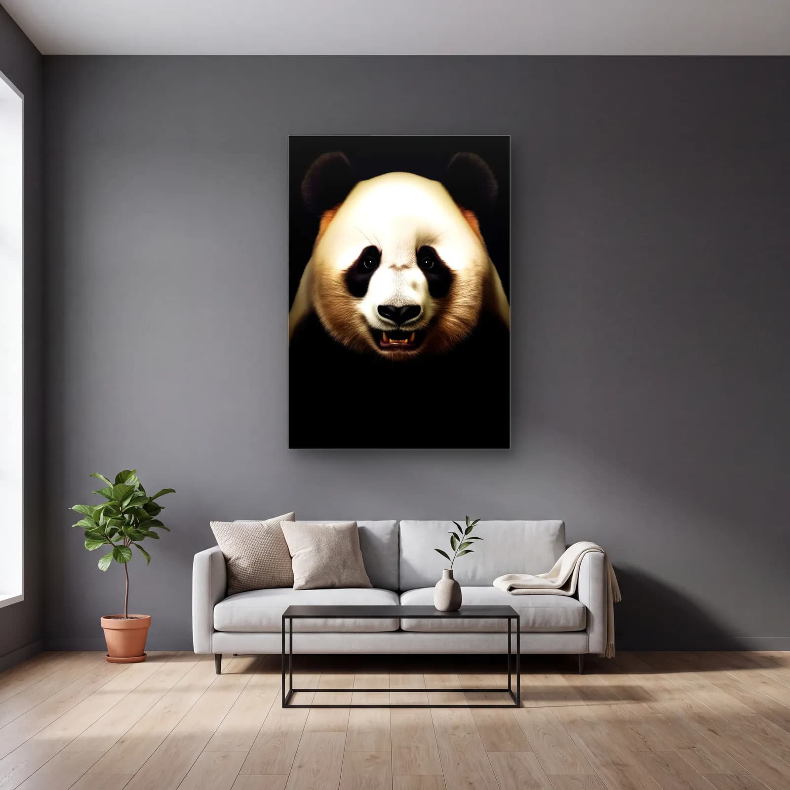 Dişlerini Gösteren Panda cam tablo — gri duvarlı salonda