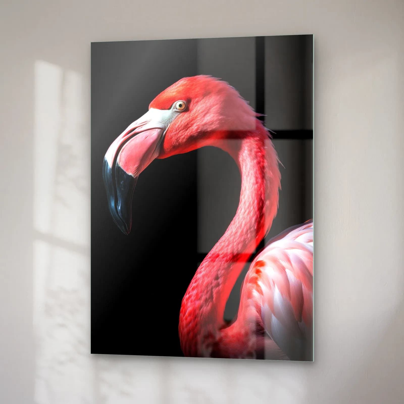 Pembe Flamingo cam tablo — sağ açıdan görünüm