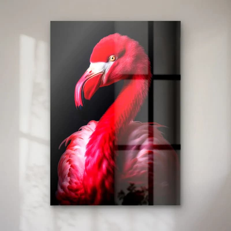 Kırmızı Flamingo cam tablo — Siyah fonda canlı kırmızı tüylü flamingo