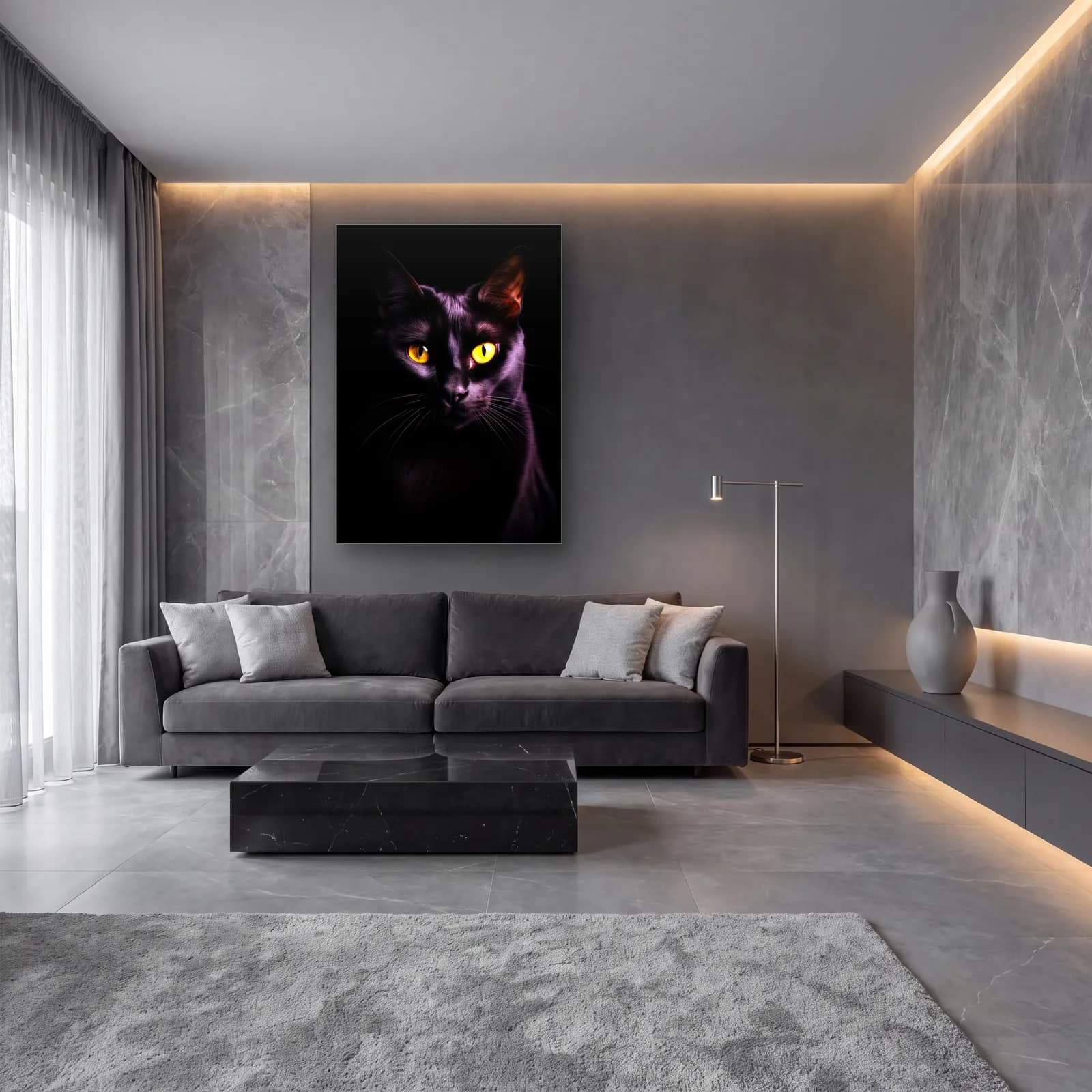 Siyah Kedi Portresi cam tablo — lüks salon duvarında