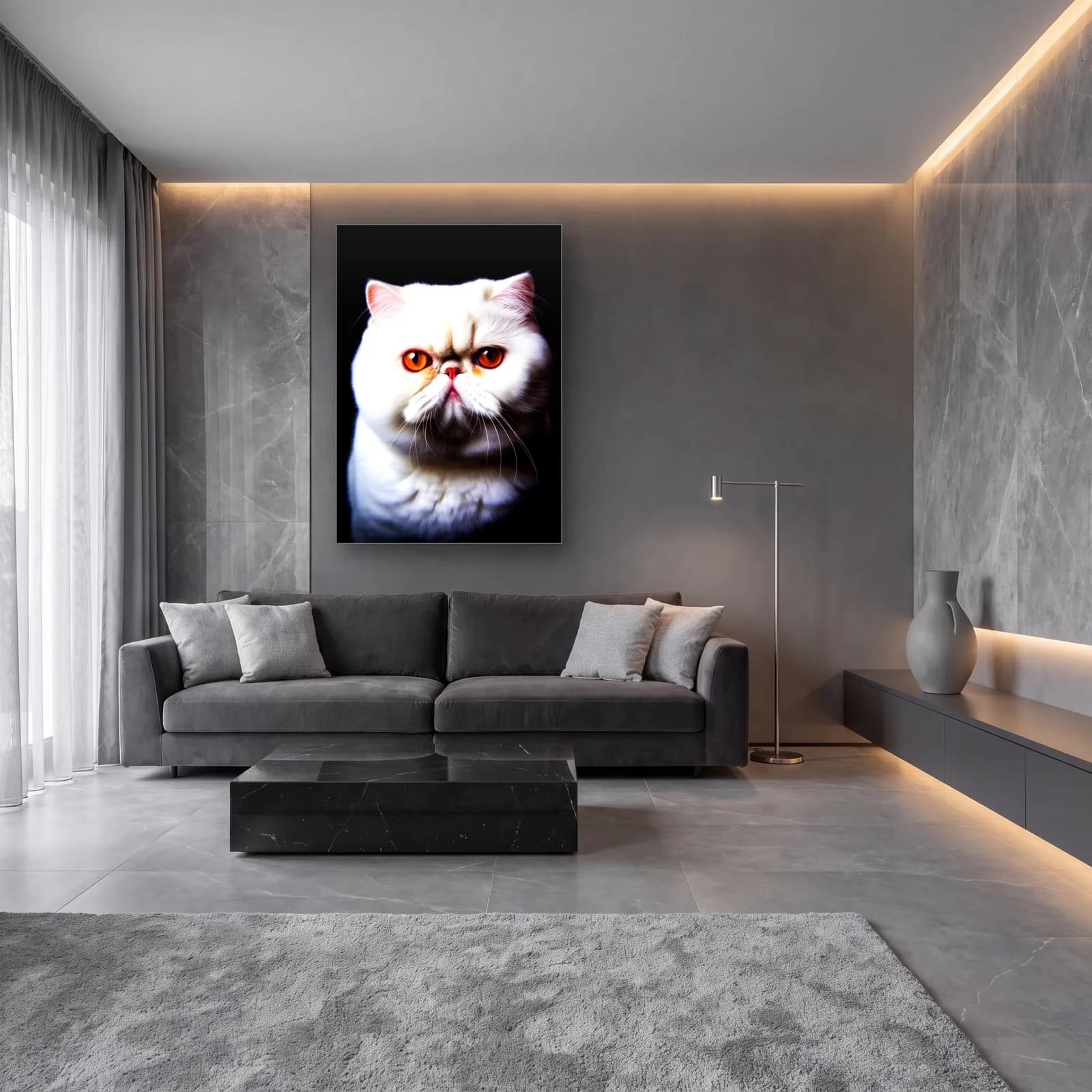 Beyaz Egzotik Kedi Portresi cam tablo — lüks salon duvarında