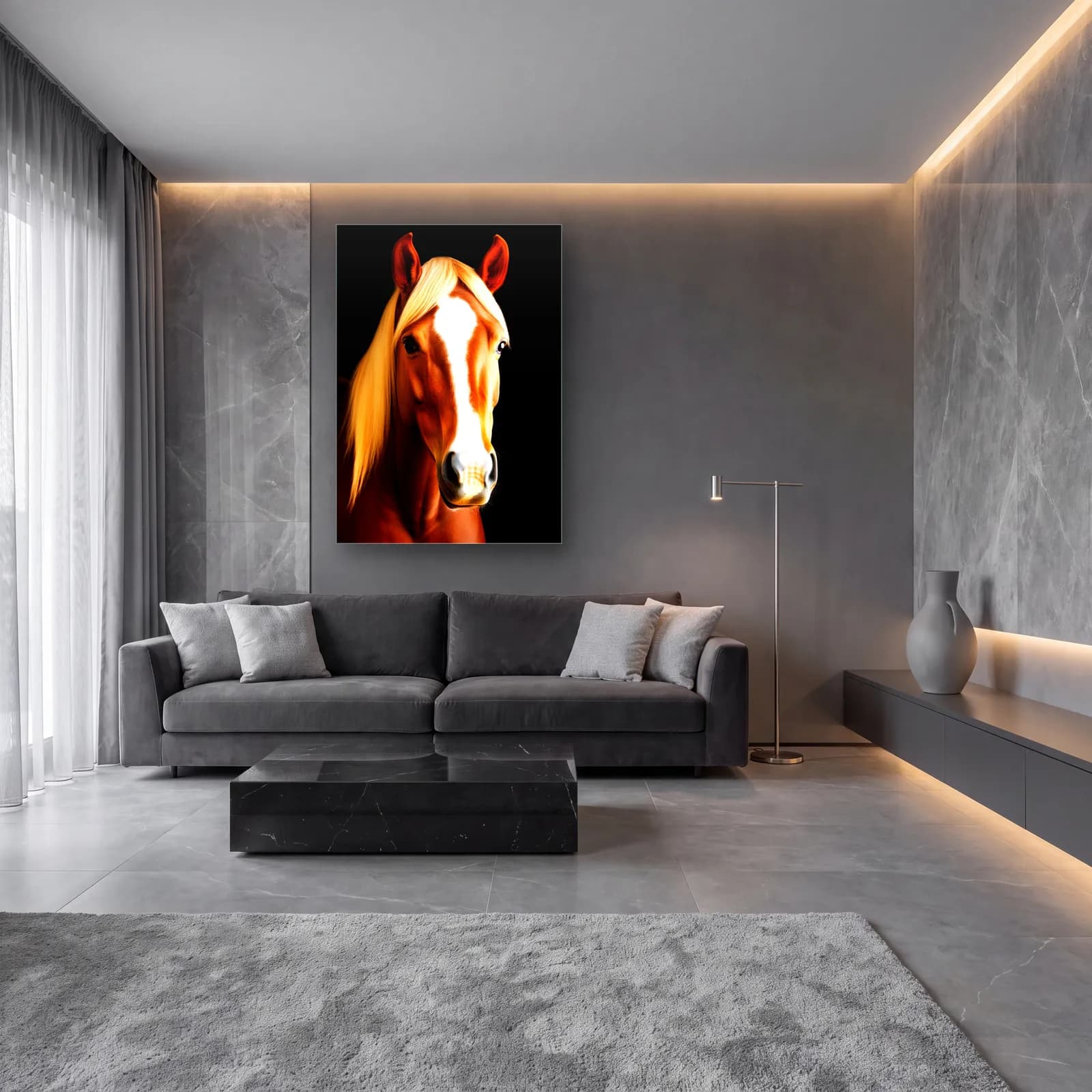 Sarı Yeleli Kızıl At cam tablo — lüks salon duvarında