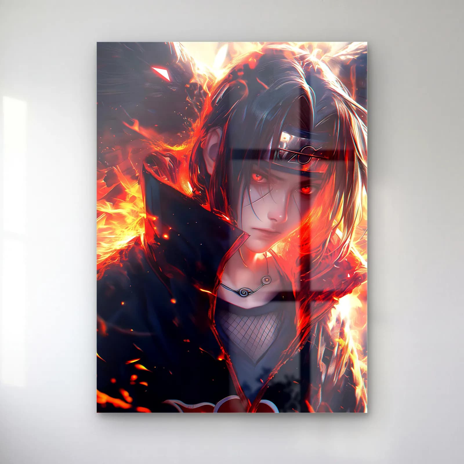 Alevler İçinde Itachi cam tablo — Turuncu alevler içinde uzun siyah saçlı Itachi Uchiha