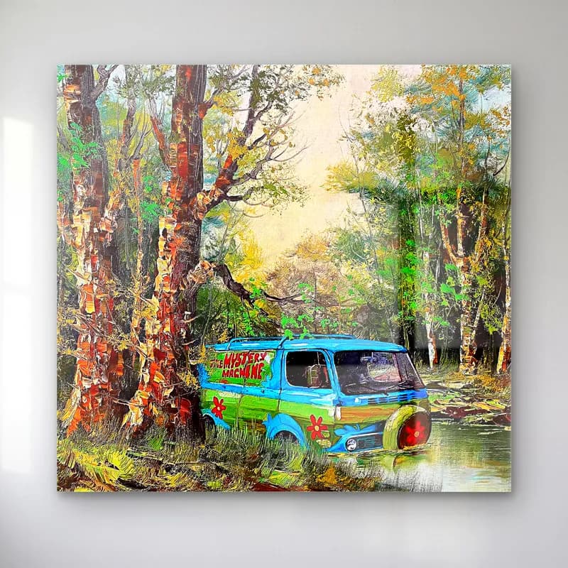 Ormanda Mystery Machine Minibüs cam tablo — Yağlı boya orman manzarasında dere kenarında duran mavi yeşil Mystery Machine minibüs