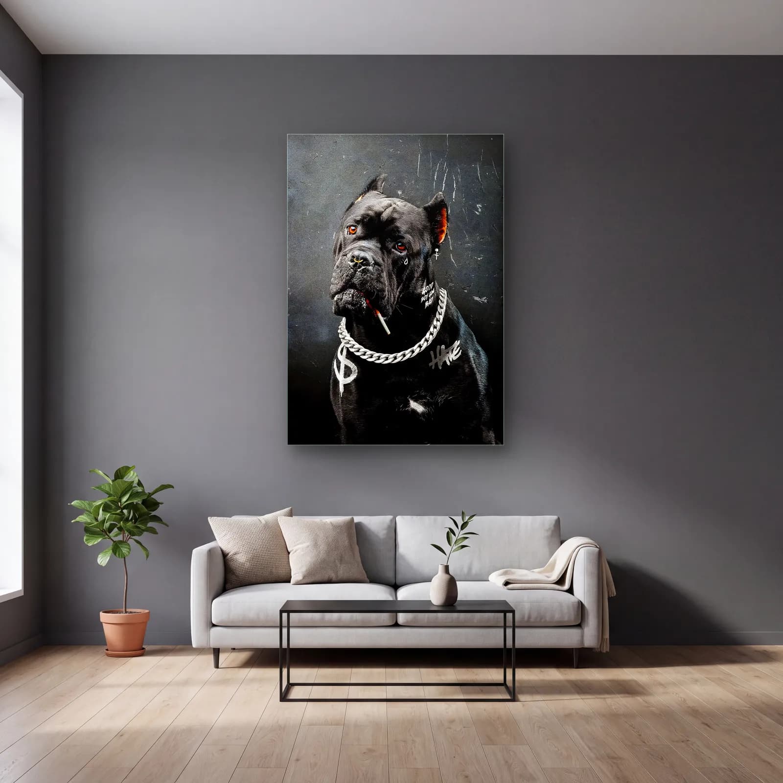 Sigaralı Cane Corso Portresi cam tablo — gri duvarlı salonda