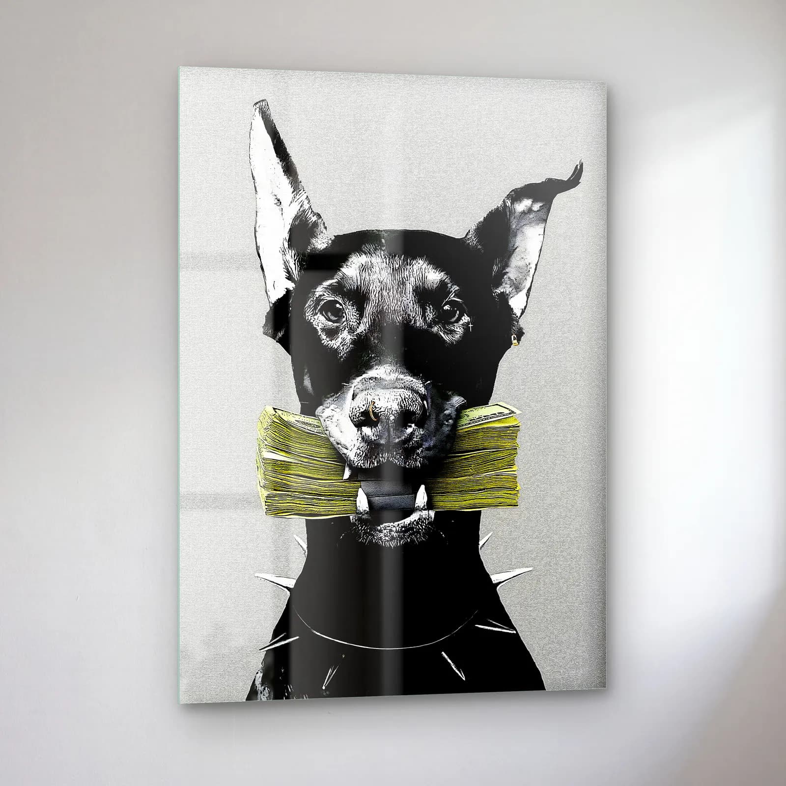 X Gözlü Doberman ve Para Destesi cam tablo — sol açıdan görünüm