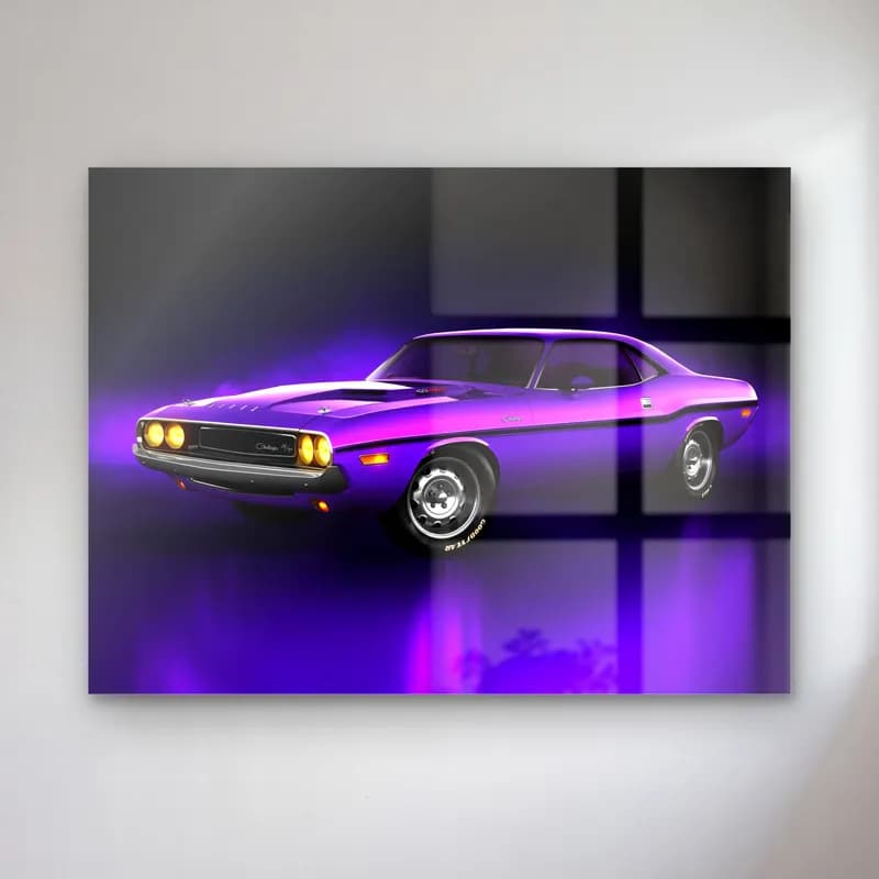 Mor Dodge Challenger cam tablo — Koyu fonda mor neon ışıkla aydınlanan mor klasik Dodge Challenger