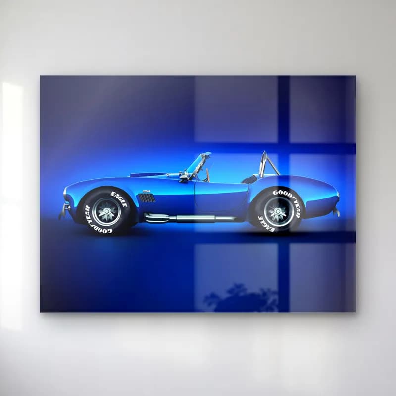 Mavi Shelby Cobra cam tablo — Koyu mavi fonda yandan görünen mavi üstü açık Shelby Cobra roadster