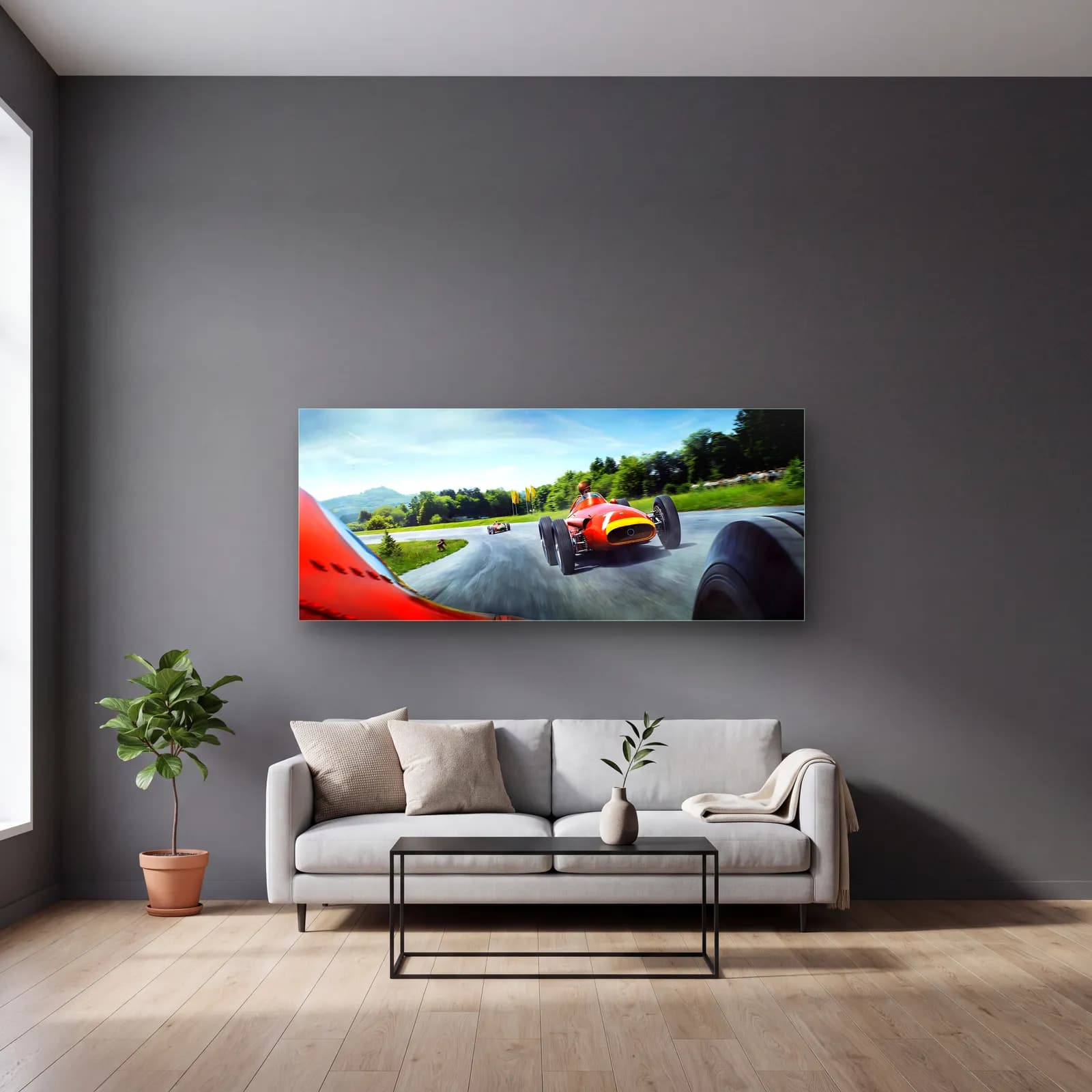 Virajda Kırmızı Klasik Ferrari cam tablo — gri duvarlı salonda