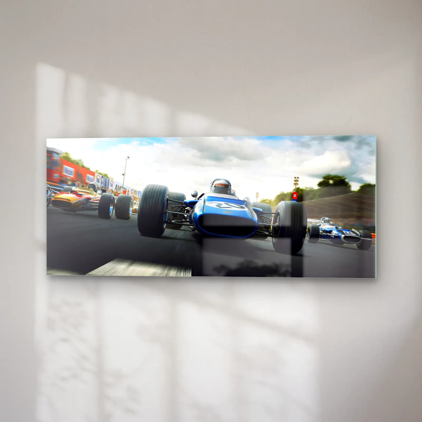 Mavi Klasik Formula Yarış Aracı cam tablo — sağ açıdan görünüm