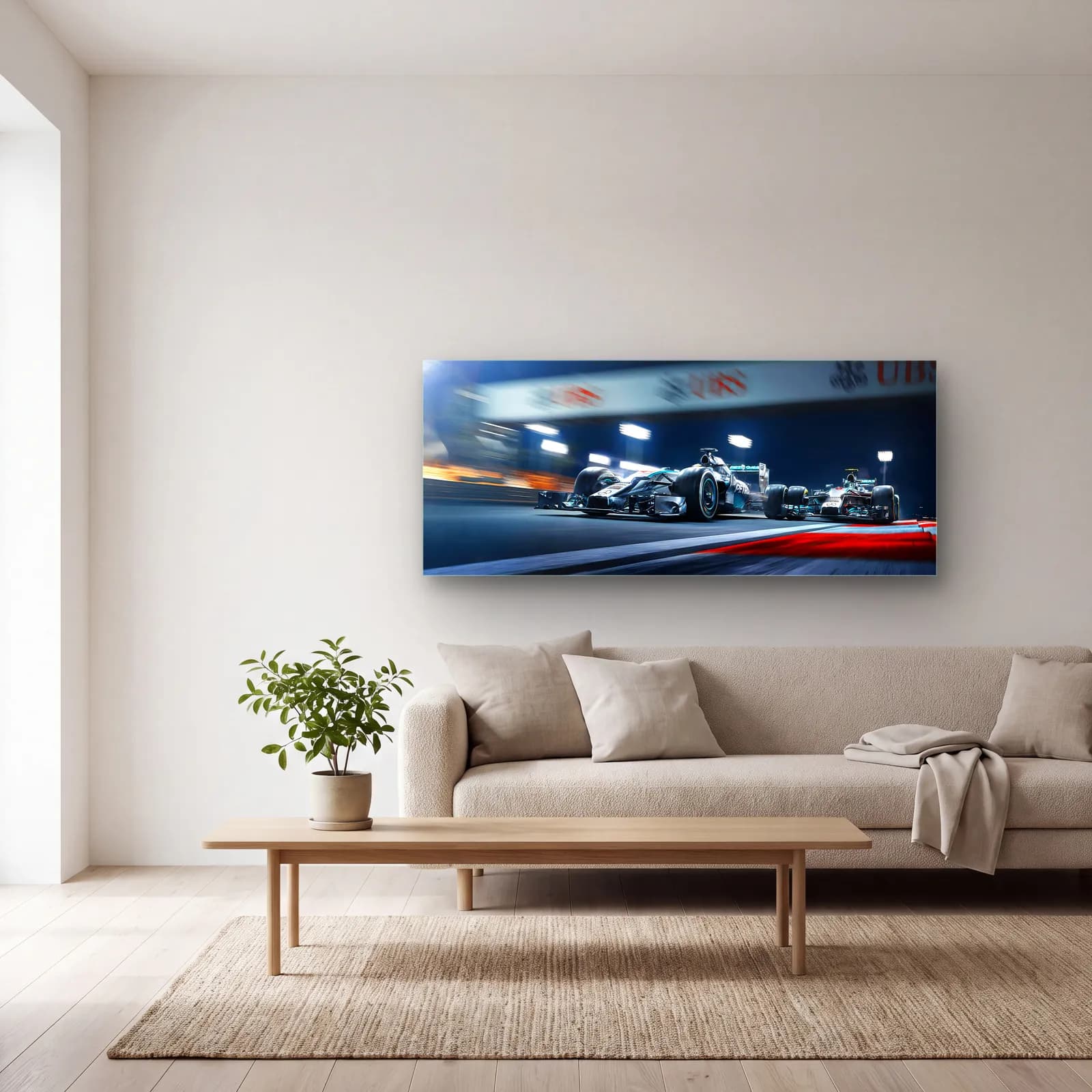 Gece Yarışında Mercedes F1 cam tablo — açık renk salonda