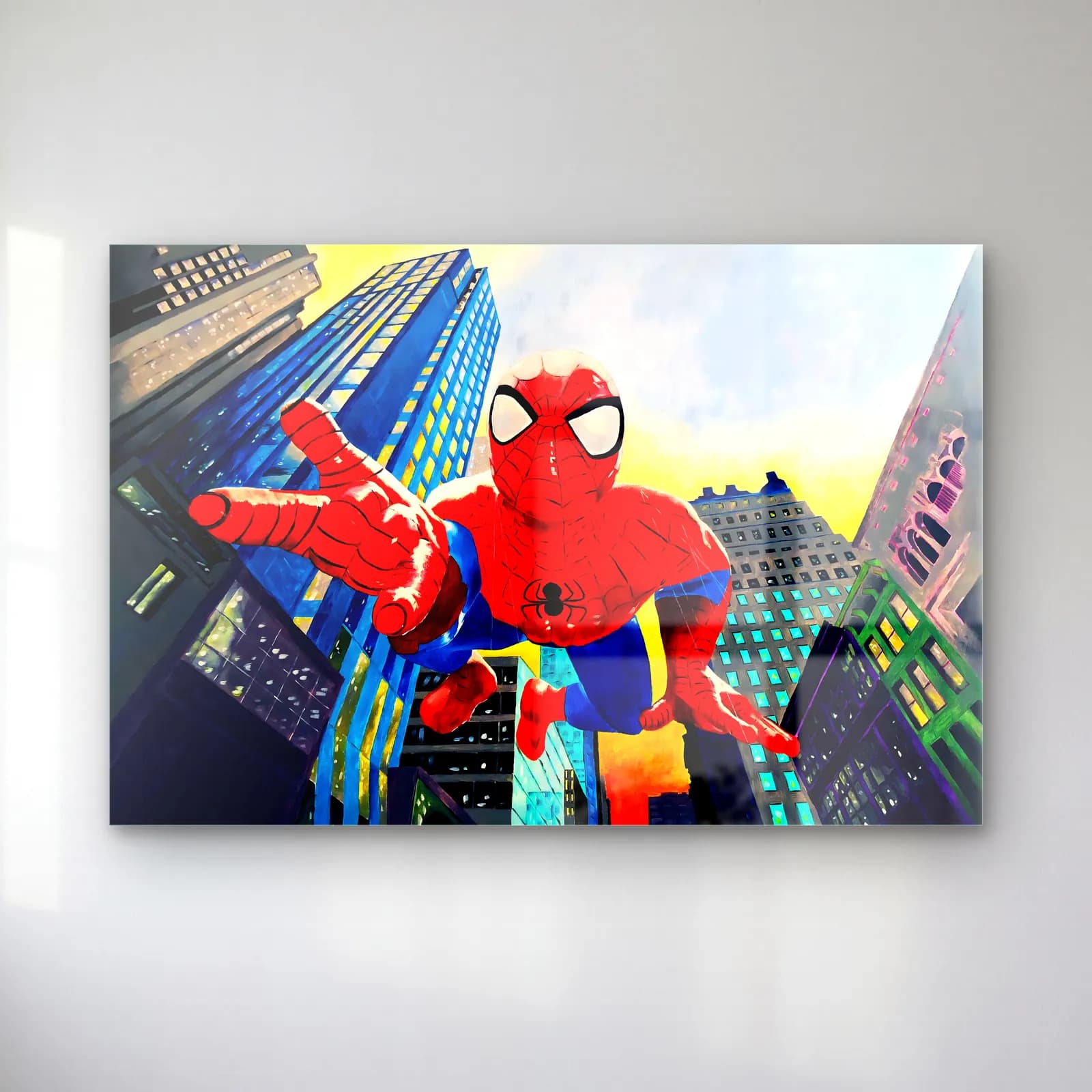 Çizgi Spider-Man Şehirde cam tablo — Çizgi tarzı Spider-Man renkli gökdelenler arasında ağ atıyor
