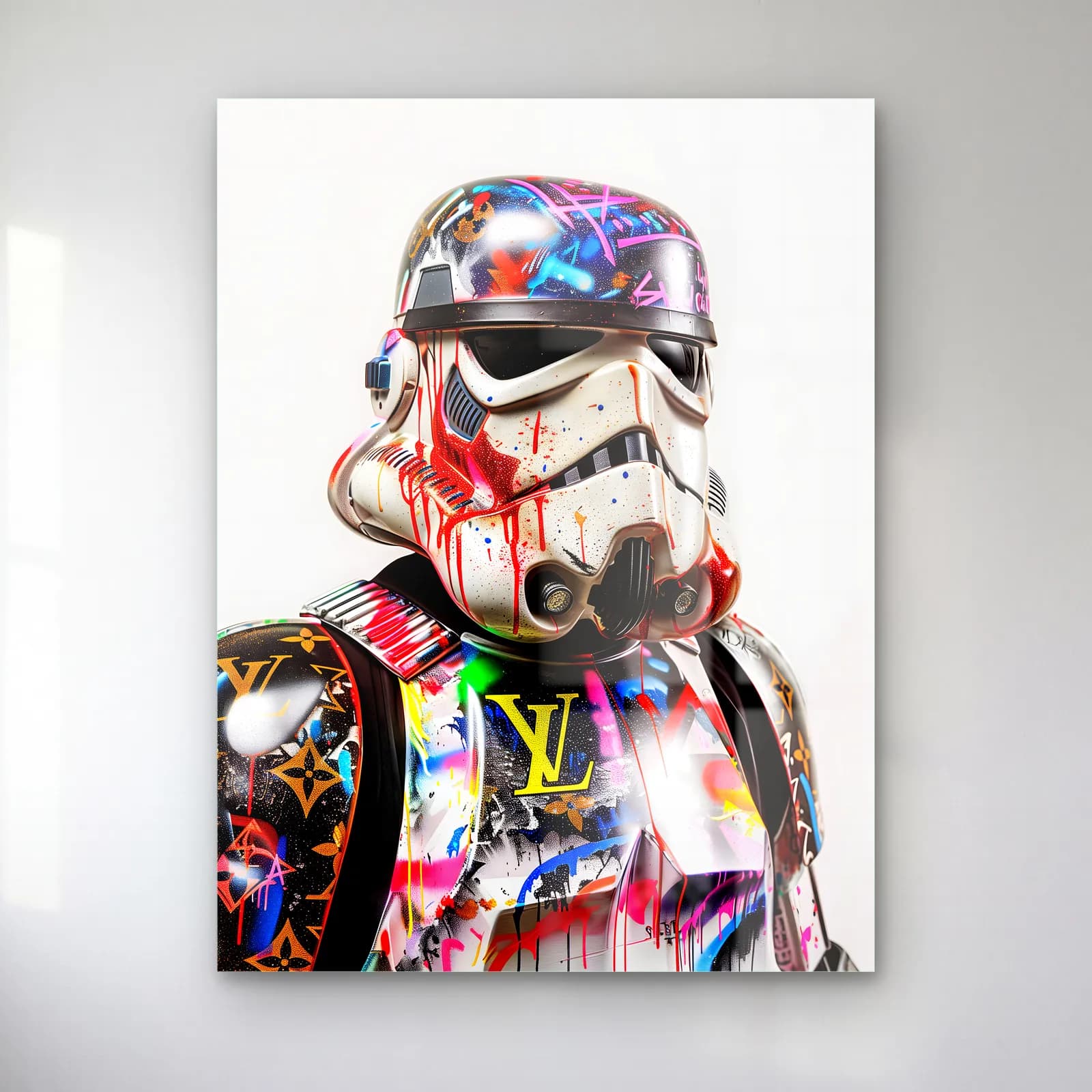 Louis Vuitton Desenli Stormtrooper cam tablo — Grafiti boyalı, lüks marka desenli zırhlı Stormtrooper, beyaz fon