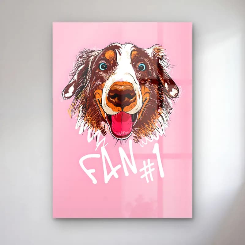 Fan 1 Neşeli Köpek cam tablo — Pembe fonda dili dışarıda gülen kahverengi beyaz köpek, Fan 1 yazısı