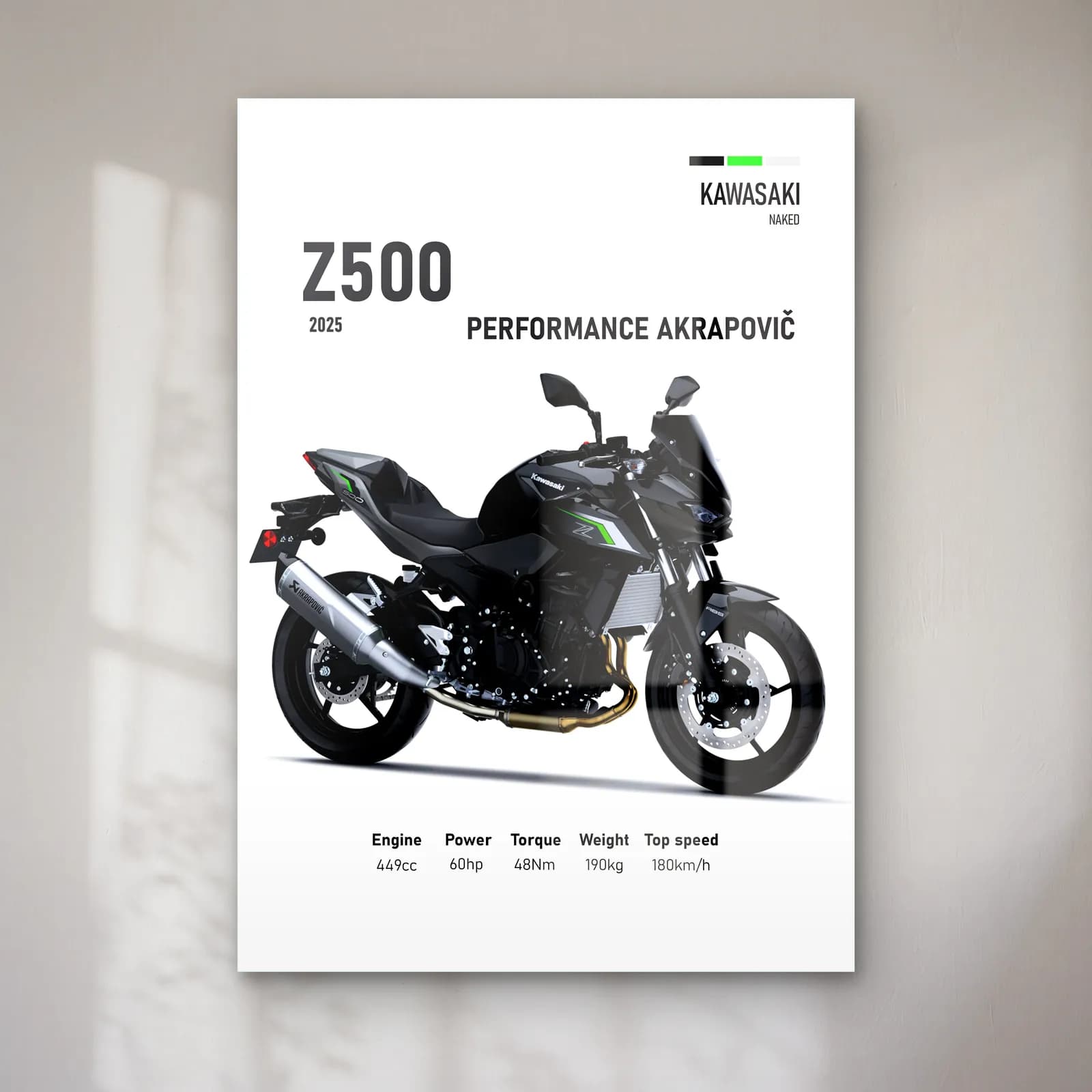 Kawasaki Z500 Performance Akrapovič 2025 cam tablo — Beyaz zeminde siyah gri Kawasaki Z500 Performance Akrapovič 2025 ve teknik veriler