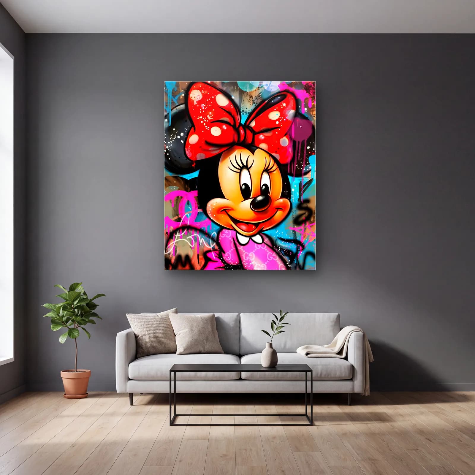 Grafiti Minnie Mouse Portresi cam tablo — gri duvarlı salonda