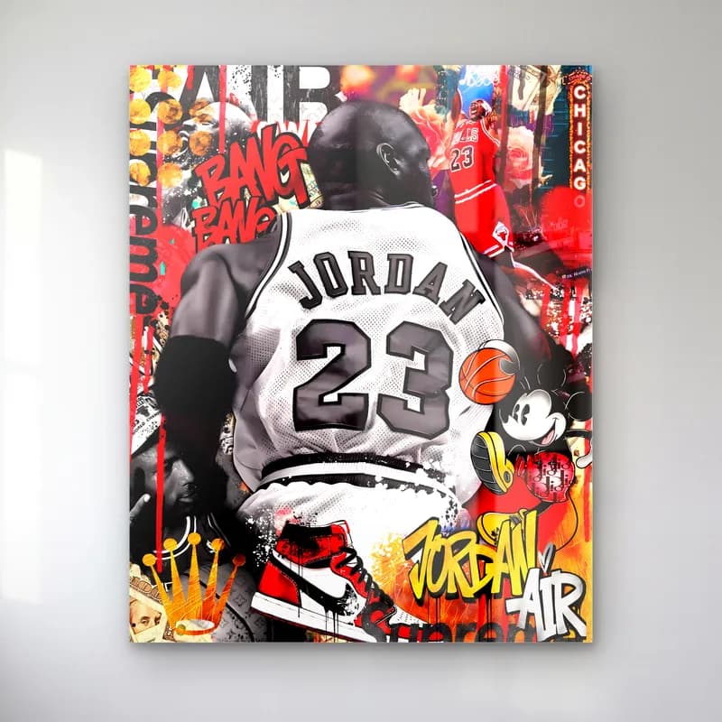 Michael Jordan 23 Grafiti cam tablo — Grafiti zeminde 23 numaralı Jordan forması giyen basketbolcu arkadan