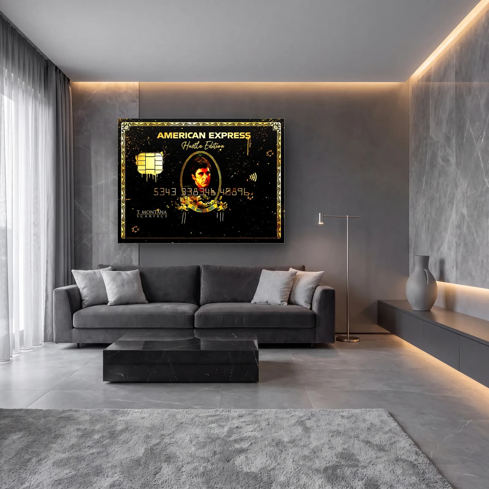 Tony Montana Siyah Kredi Kartı cam tablo — lüks salon duvarında
