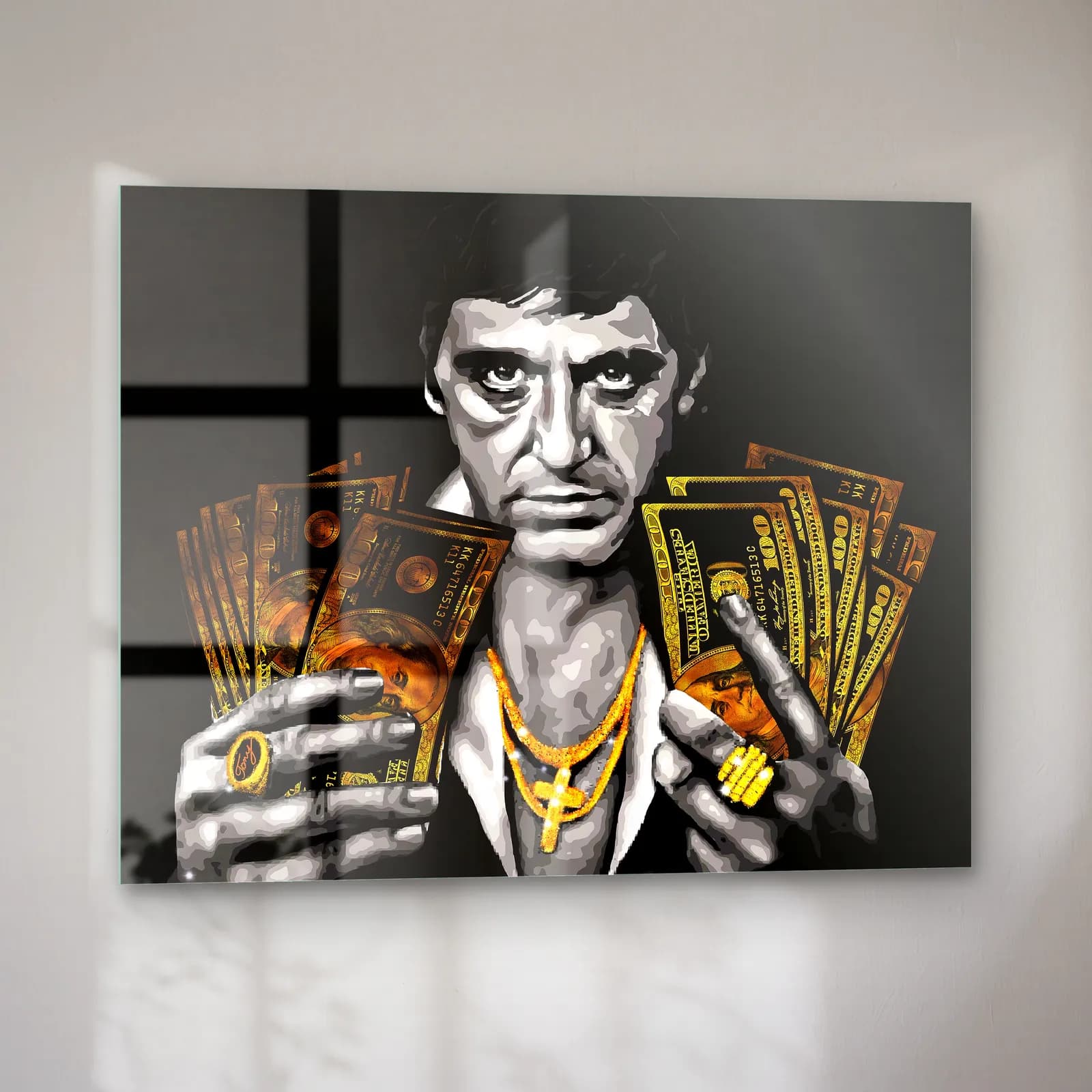 Altın Dolarlı Tony Montana cam tablo — sol açıdan görünüm