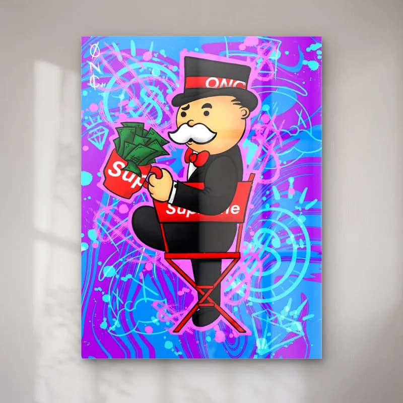 Yönetmen Koltuğunda Monopoly cam tablo — Mor mavi grafiti fonda kırmızı yönetmen koltuğunda para sayan Monopoly adamı