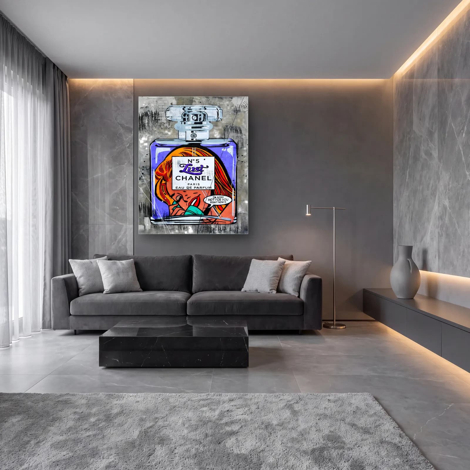 Lust N5 Parfüm Çizgi Roman cam tablo — lüks salon duvarında