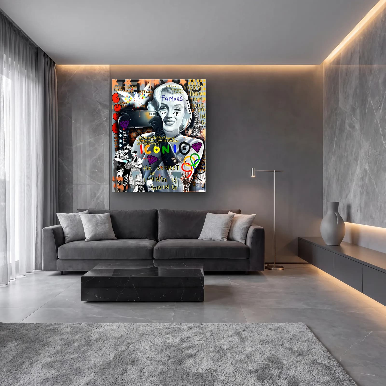 Iconic Marilyn Monroe Kolajı cam tablo — lüks salon duvarında