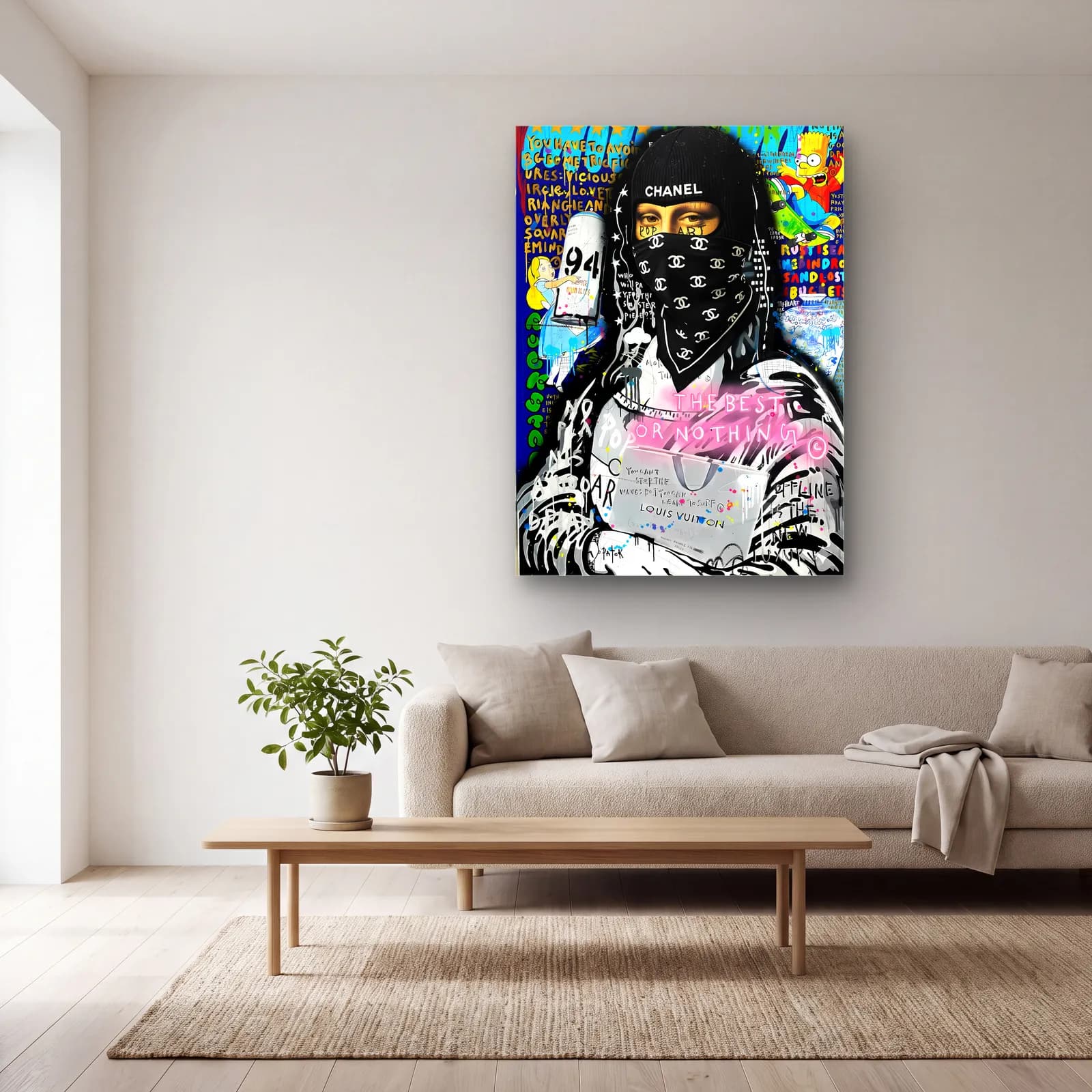 Chanel Bandanalı Mona Lisa cam tablo — açık renk salonda