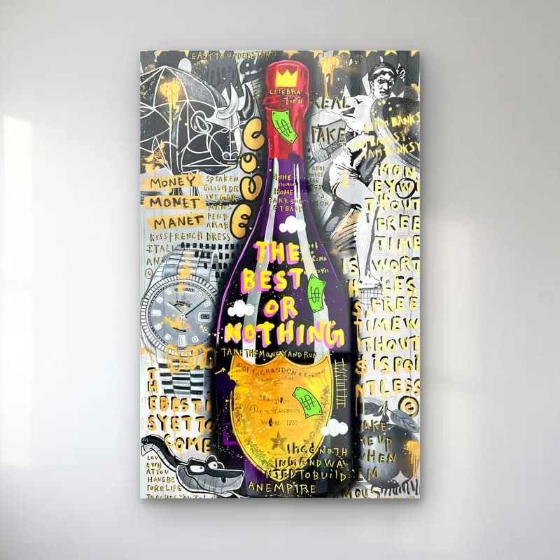 Dom Pérignon Best or Nothing cam tablo — Siyah beyaz grafiti kolaj üzerinde koyu yeşil Dom Pérignon şişesi ve sarı yazılar