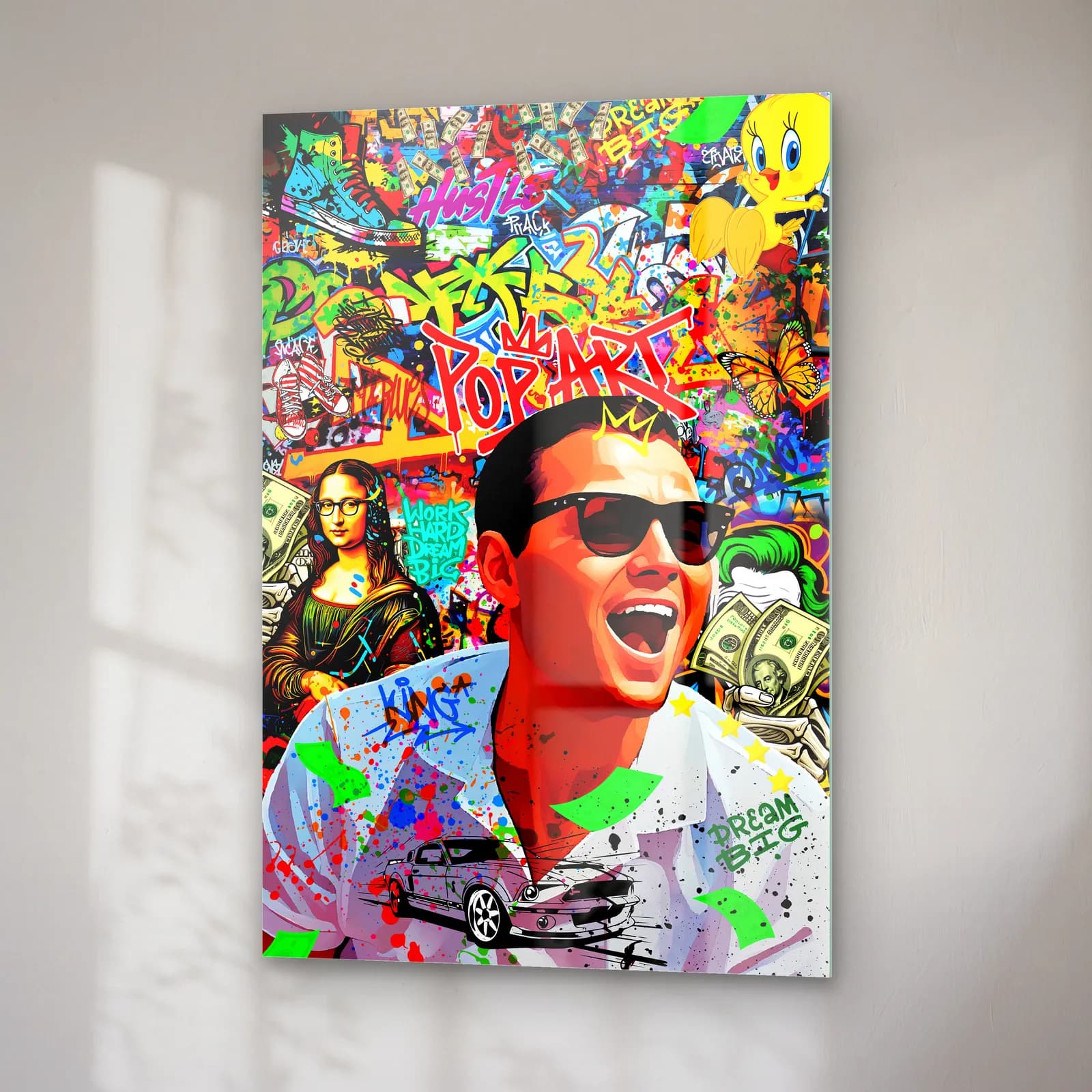 Pop Art Wall Street Kurdu cam tablo — sağ açıdan görünüm