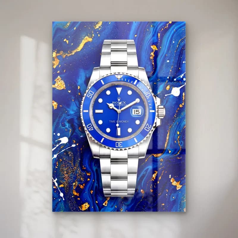 Mavi Mermer Rolex Submariner cam tablo — Lacivert altın damarlı mermer zeminde mavi kadranlı çelik kol saati